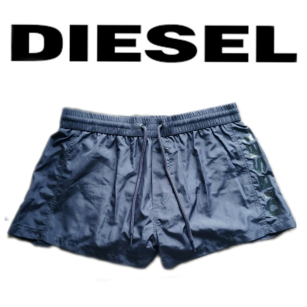 💙 NWOT Mid-length Beachwear Shorts - Picture 1 of 8